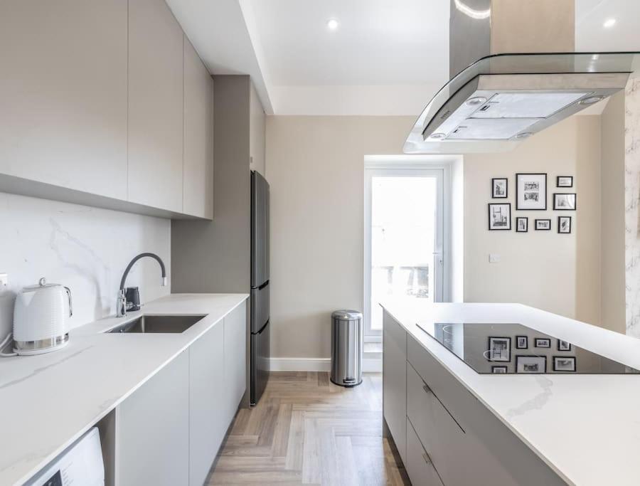 The Pocklington - The Golden Mile Suite Leicester Esterno foto